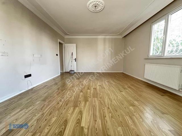 Özgürce'den Butik Site İçinde Kiralık 90 M2 2+1 Daire
