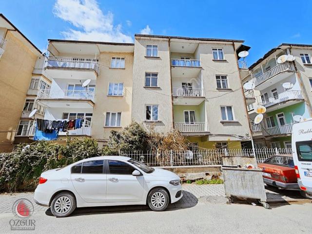 Özgür'den Başharık'ta Bakımlı Satılık Daire