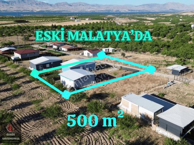 Özgür'den Eski Malatya'da Satılık Müstakil Ev Ve 500 M² Arsa
