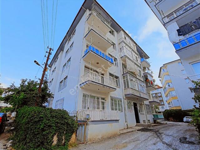 Özgürden Hasanbey De 3+1 Satılık Ara Kat Daire
