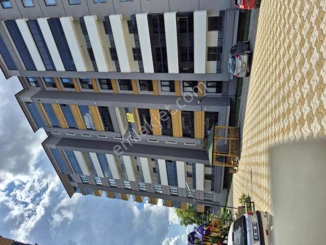 Özgürkent Sitesi 2+1 Kapalı Garajlı Satılık Daire