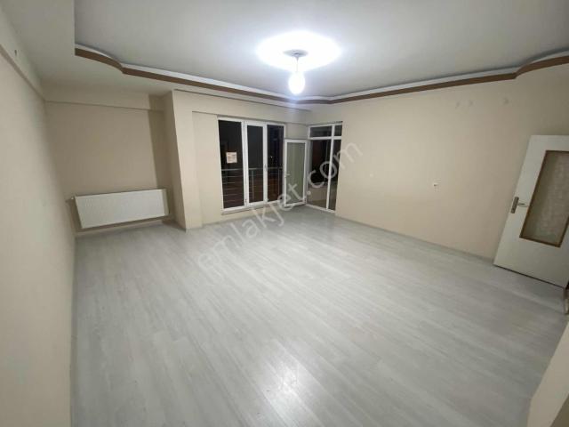 Özhan'dan Hidayet Mahallesin'de 2+1 Kiralık Daire