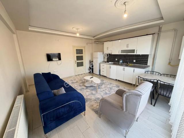 Özhan'dan Merkez'de 1+1 Eşyalı Kiralık Daire