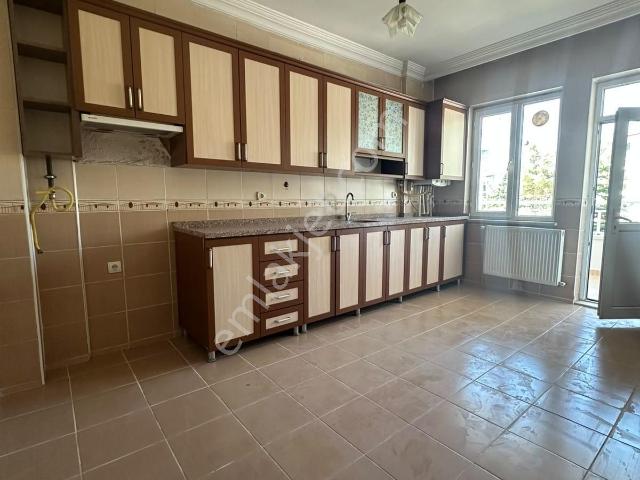 Özhan'dan Çöşnük'de 3+1 Kiralık Daire