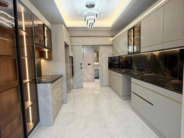 ÖZKA,DAN AKKENT MİLLET CAMİ YANI SATILIK 2,5+1 DAİRE