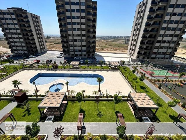 ÖZKAN ÖZTÜRK'ten %2,10 FAİZLE YENİ BİNA ULTRA LÜKS SATILIK 2+1