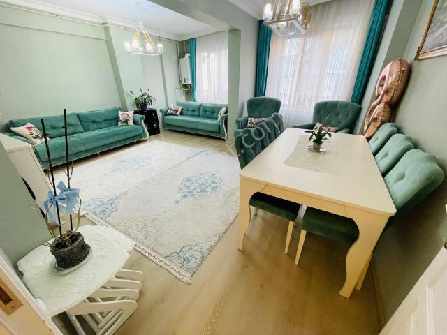 Özkan'dan Perşembe Pazarı Konumlu Satılık 190m² 4+1 Dublex