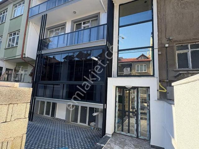Özkanlar Da Yüksek Giriş Kullanışlı 1+1 Sıfır Bahçeli Apart