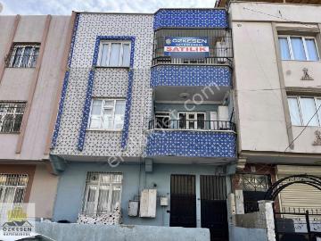 Özkesen Gayrimenkul'den Satılık 3 Katlı Müstakil Bina