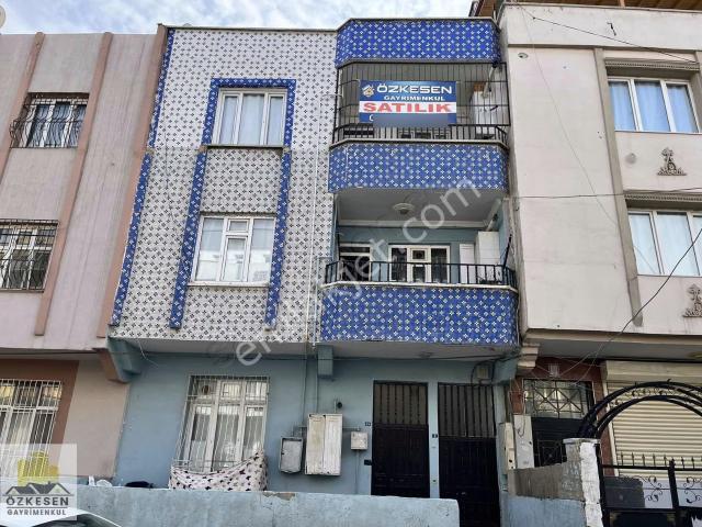 Özkesen Gayrimenkul'den Satılık 3 Katlı Müstakil Bina