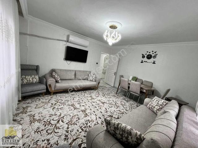 Özkesen Gayrimenkul'den Satılık 1+1 Bakımlı Daire