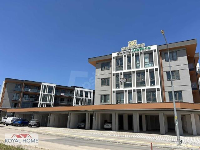 ÖZLÜCE'DE GÜNEY NATURA SİTESİNDE ÖNÜ YEŞİLLİK FERAH 3+1 DAİRE