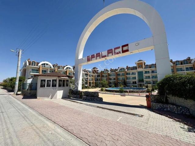 Özlem Yardımcı'dan Stüdyo Palace'de Eşyalı Kiralık 1+1 Daire
