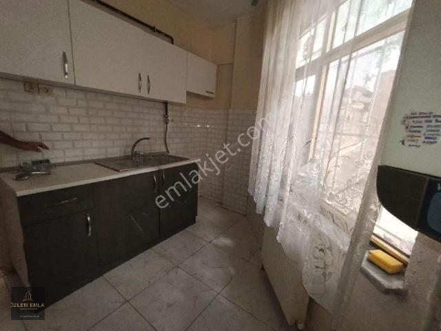 Özlem Den Bahçeli Kiralık 2+1 Giriş Kat Daire