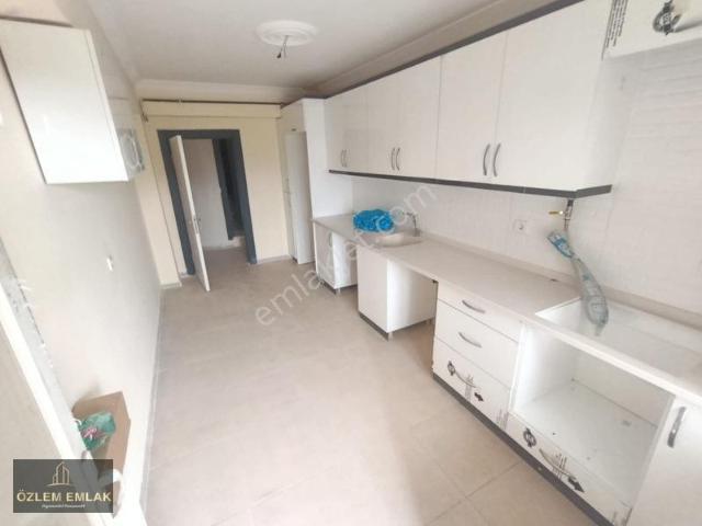 Özlem Den Kurtuluş Caddesine Cephe 3+1 Ön Cephe Kiralık Daire