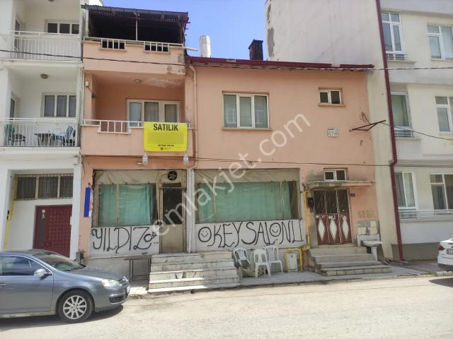 Özpınar,dan Şehrin Merkezi Pazaryeri Üstü 2 Kat Müstakil 290 M2