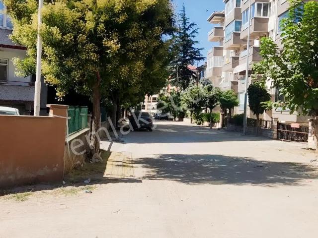 Özsoy Emlak Edirne'den Ekol Hastane Yanı 3+1 Kiralık Daire