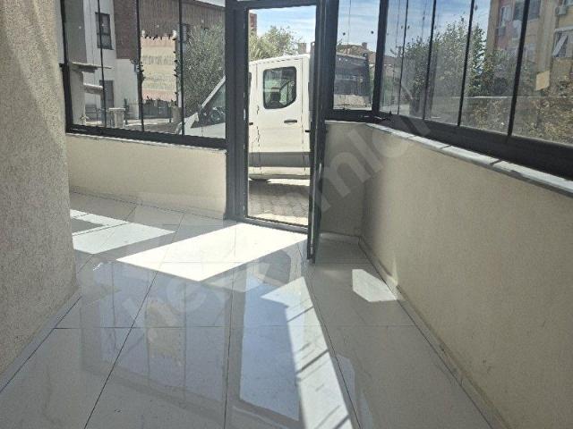 ÖZTÜRKOĞLU İNŞAAT EMLAKTAN BALIKESİR Edremit Tuzcumurat da Kiralık iki artı bir ayrı mutfak lı daire