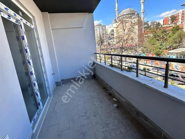Çözüm Gayrimenkul 2+1 Sıfır