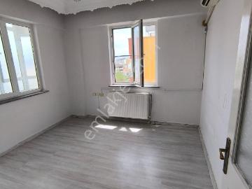 Çözüm Gayrimenkul 3+1 Doğalgaz