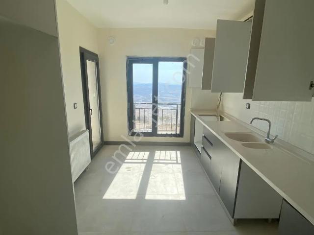 Çözüm Gayrimenkul 3+1 Kiralık Daire
