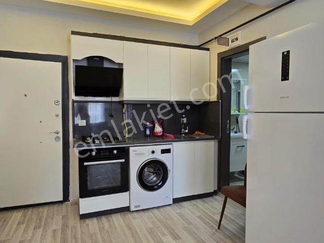 Çözüm'den Hastane Arkası 1+1 Full Eşyalı Satılık Daire