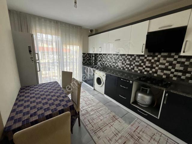 Özyıldız Emlaktan A.pazarcı Mah'sinde Eşyalı Kiralık 2+1 Daire