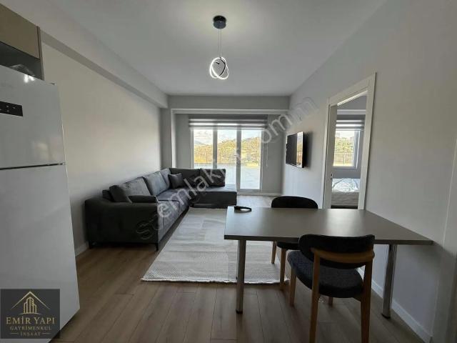 Özyeğin Hastane Yanı Full Eşyalı Otopark Sıfır Lüks 1+1 Daireler