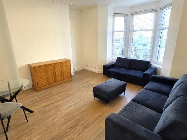 P2407: Union Grove, City Centre, Aberdeen