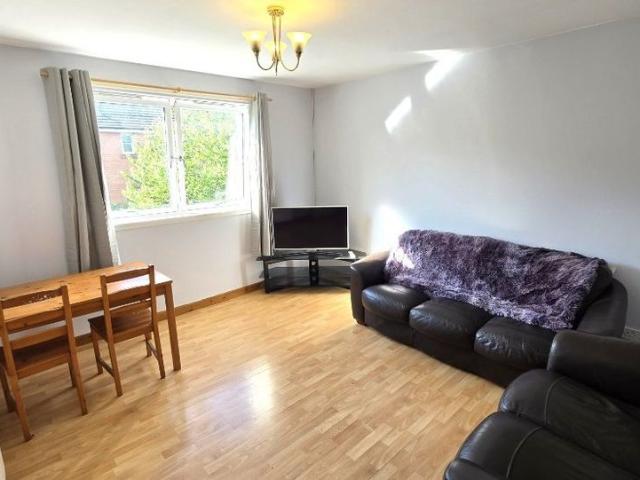 P2414: Back Hilton Road, Hilton, Aberdeen