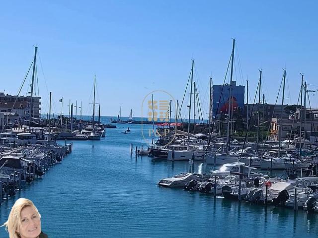 Carnon‑Plage – Appartement P2 meublé en 2e ligne