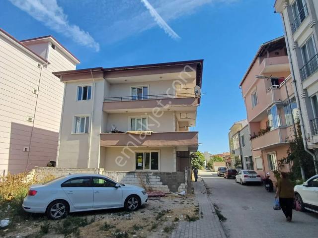 Pınar Mahallesi Karaca Sokakta 1 Kat 2+1 Daire Kiralıktır