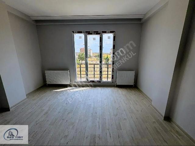 Pınar Mahallesinde Kiralık 2+1 Daire