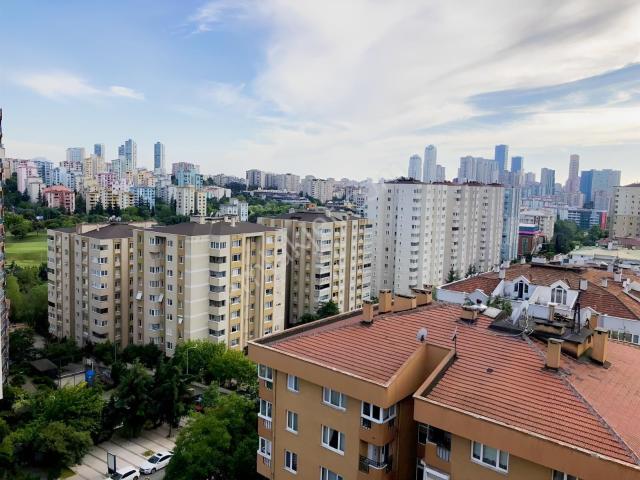 Pınar Sitesi En Üst Kat, Kapanmaz Geniş Manzaralı 2 Balkonlu 3+1