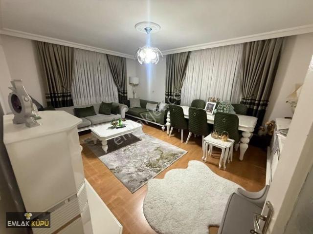 Pınarbaşı Mah Ara Kat Yapılı Temiz Bakımlı Satılık 3+1 Daire