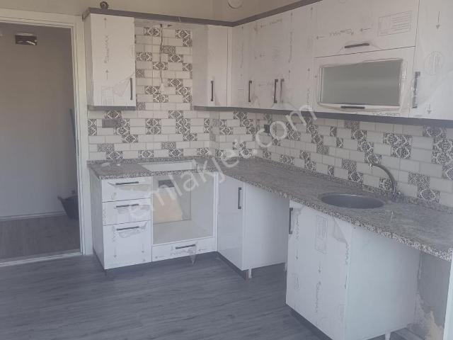Pınarbaşı Mahallesi Full Tadilatlı Doğalgazlı 2+1 Daire
