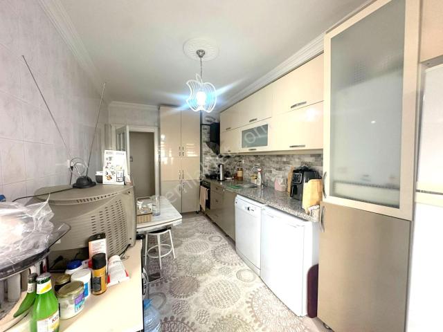Pınarbaşı Mahallesinde 2.kat Yapılı Bağımsız E.banyolu 3+1 Satılık Daire