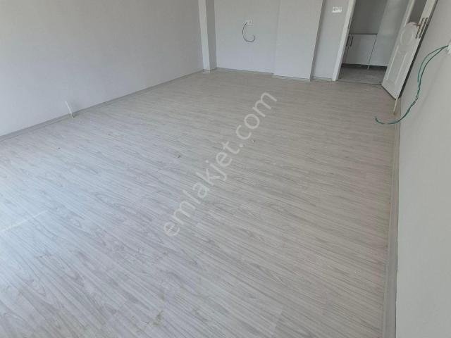 Pınarbaşı Mahallesinde 3+1 İskansız 5 Yıllık Daire