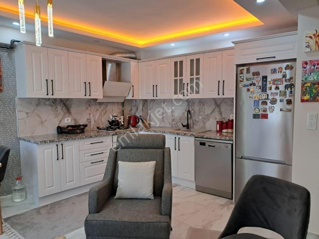 Pınarbaşı’nda Sıfır Ayarında, Eksiksiz Eşyalı Kiralık Vip 3+1 Daire