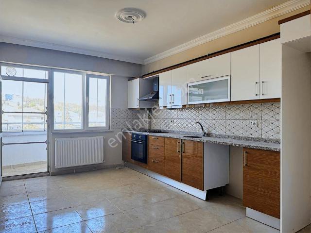 Pınarhisar Dere Mahallesi Ana Cadde Üzerinde 127 M2 Lüks Daire