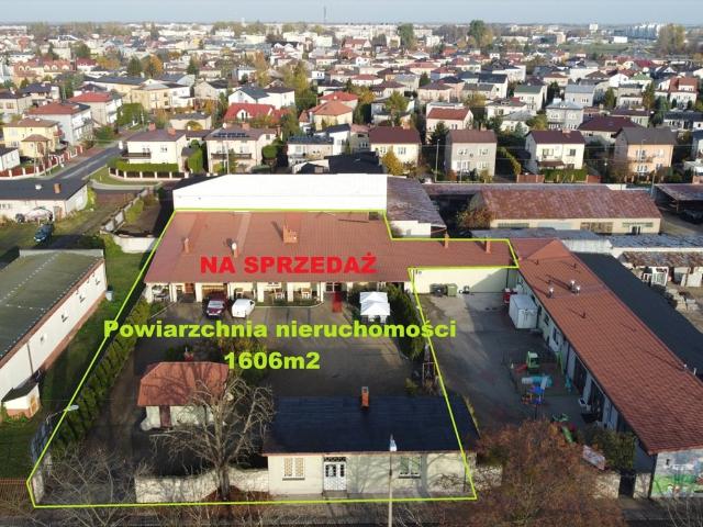 Obiekt usługowo handlowo gastronomiczny z kręgielnią i parkingiem