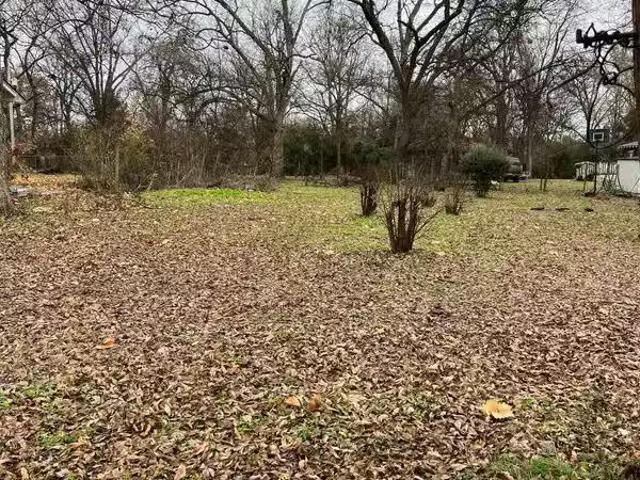 p INE ST, BRINKLEY, AR 72021