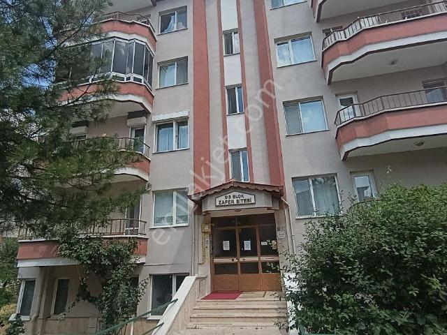 Pırlanta'dan Uydukent Zafer Sitesinde 2+1 Geniş Kiralık Daire