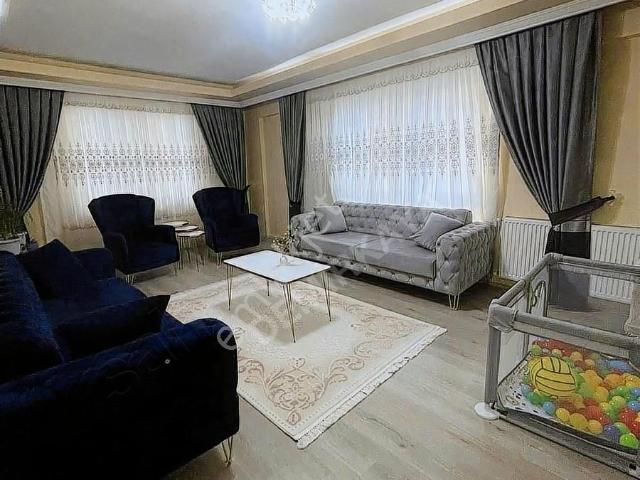 P Sivrihisar Satılık 3+1 Geniş Daire
