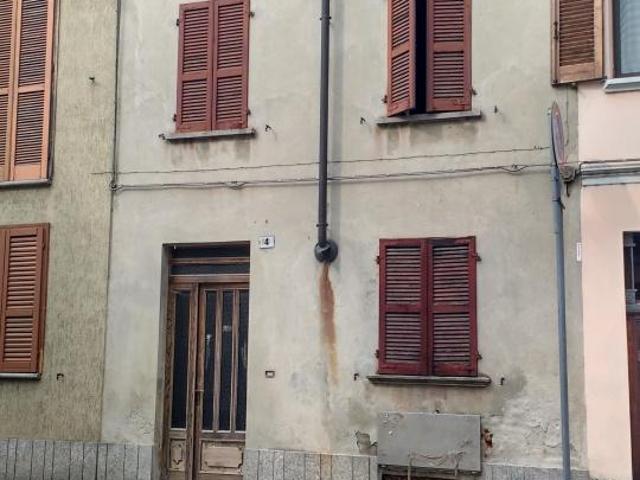 p.zza vittorio Emanuele 6 vani 95mq