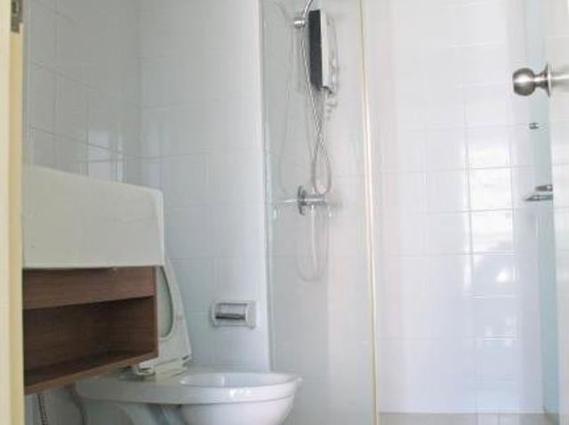 P 38741 — ให้เช่าคอนโด 2 นอน วิวสระว่ายน้ำ ใกล้ ม.เกษตร Max Condominium Vibhavadi ราคา 15,000 บาท โทร 085 592 2 Line: @easythaihome