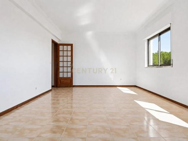PCT ANA DE ALBUQUERQUE 5 4 ESQ, Corroios, Setúbal Municipality 2855 003