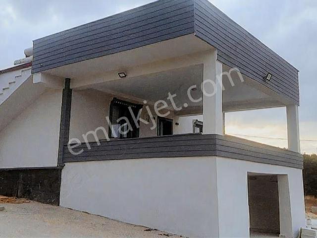 Paşa Emlak'dan Sütlücede Satılık Mustakil Ev