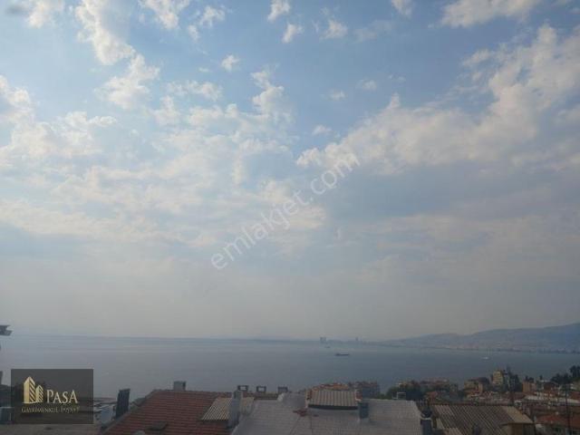 Paşa Gayrimenkul'den Full Deniz Manzaralı Teraslı Satılık Daire