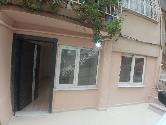 Paşa Gayrimenkul'den Karataşa Yürüme Mesafesinde Satılık Daire